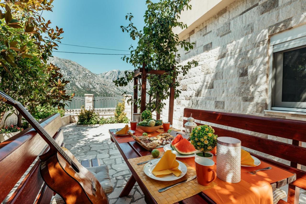 Apartments Cosovic Kotor Ngoại thất bức ảnh