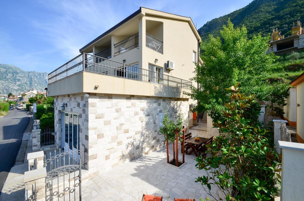 Apartments Cosovic Kotor Ngoại thất bức ảnh
